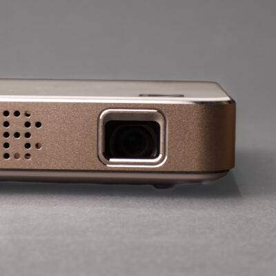 Luma 350 1 Kodak Luma 350 Portable Projector