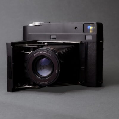 InstantKon RF70 Instant Film Camera