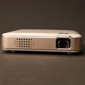 Kodak Luma 150 Portable Projector