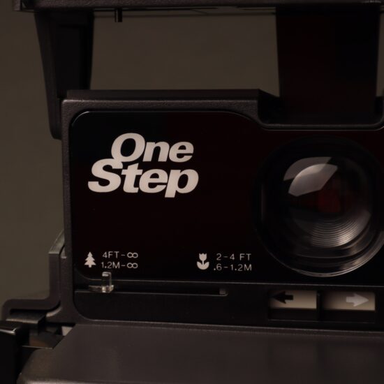 Polaroid 600 Close-Up Instant Camera