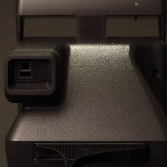 Polaroid 600 Close-Up Instant Camera