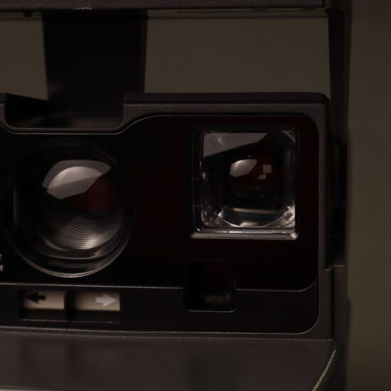 Polaroid 600 Close-Up Instant Camera