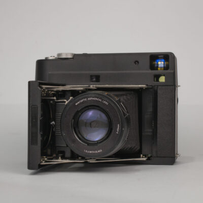 InstantKon RF70 Instant Film Camera